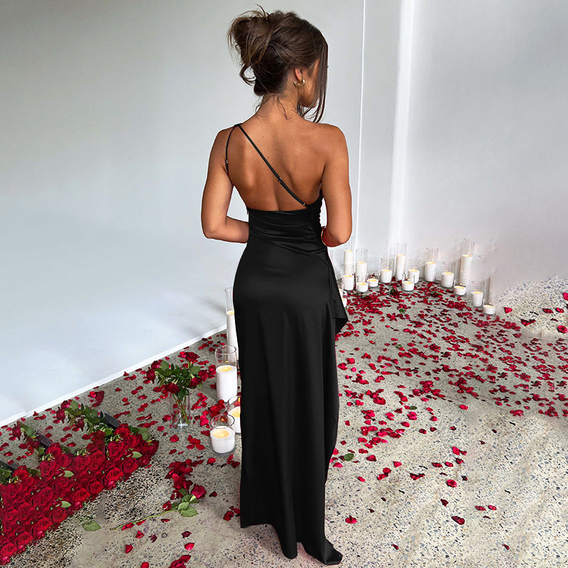 Vestido Largo Satinado de un Solo Hombro Alessia