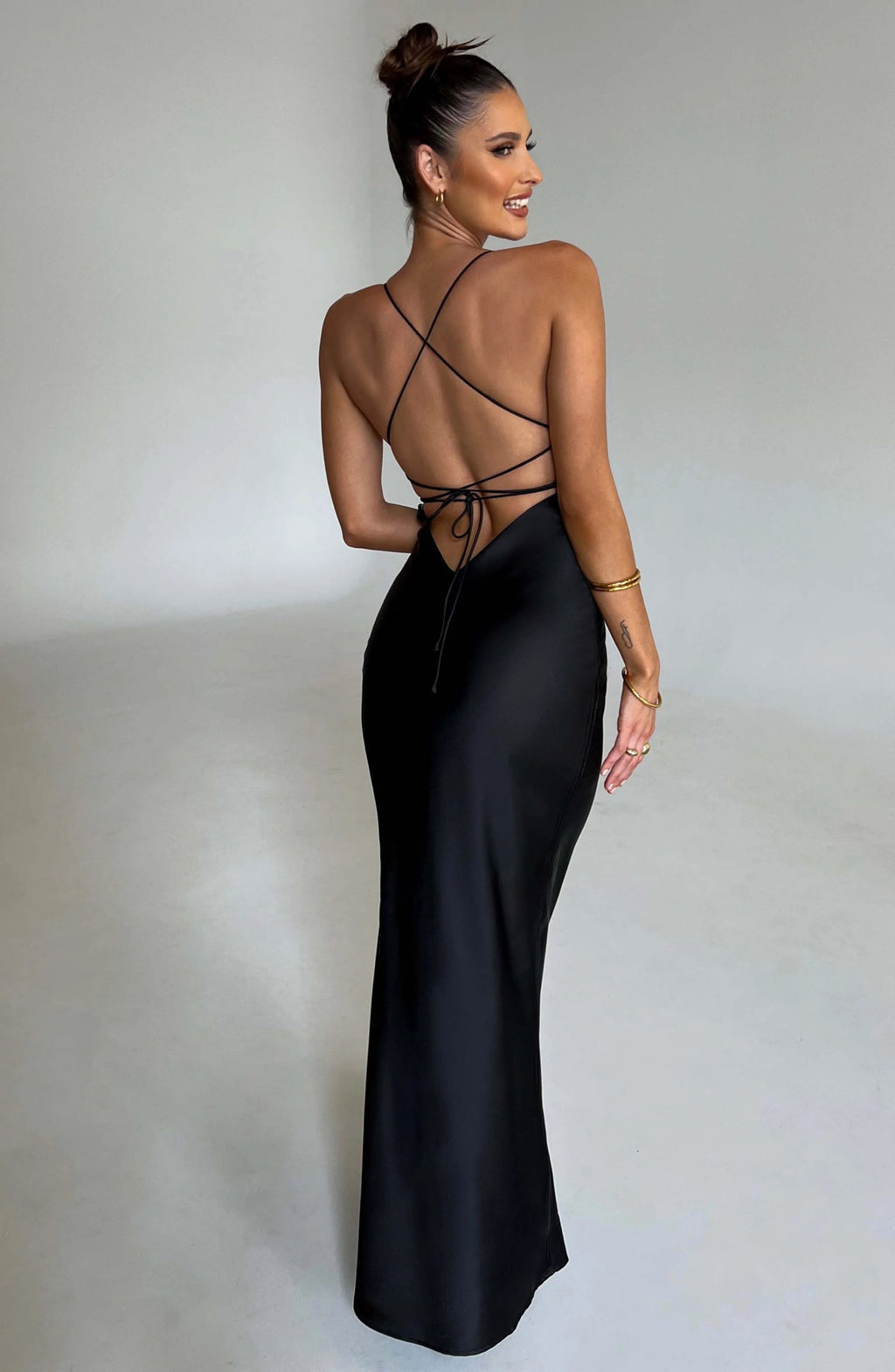 Vestido Gala Satinado de Espalda Descubierta