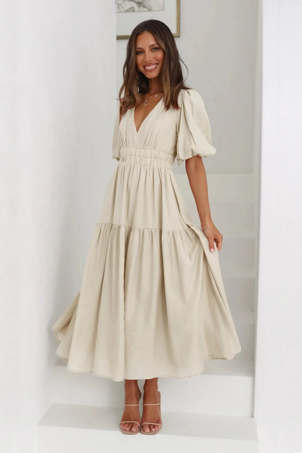 Vestido Midi de Escote en V y Mangas Abullonadas