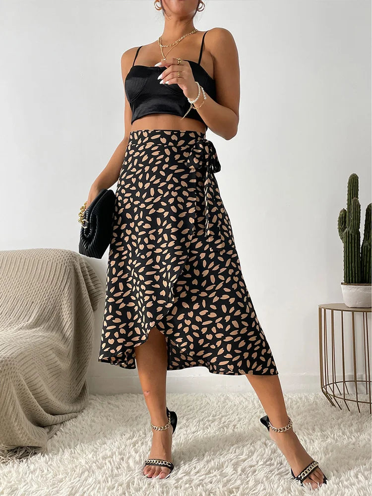 Falda Floral con Detalle de Lazo.