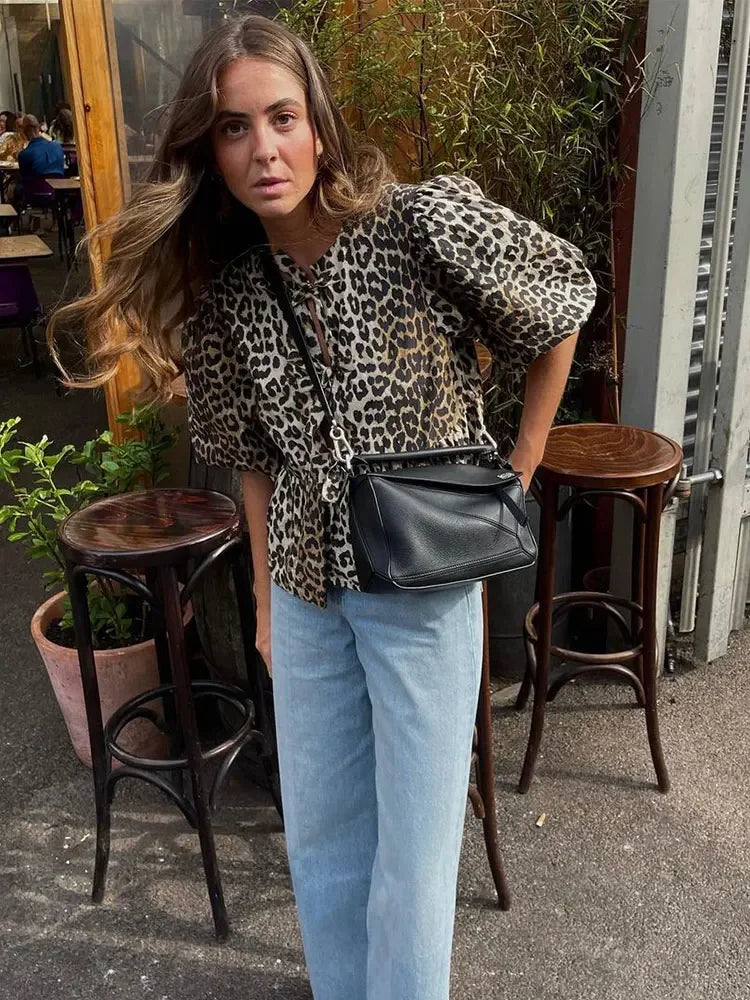 Camisa Leopardo de Corte Fluido