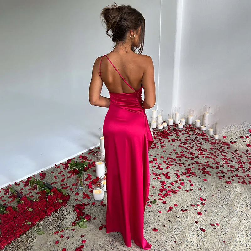 Vestido Largo Satinado de un Solo Hombro Alessia