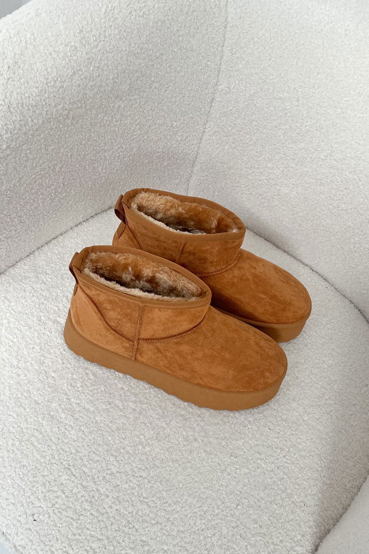 Botines Camel con Interior de Pelo